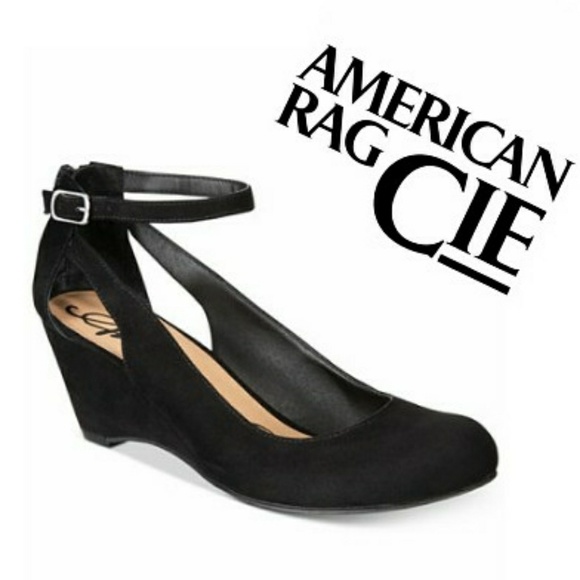 American Rag Shoes - ⚡FINAL💲✂💖HP×2!💖NWT American Rag Wedges💖